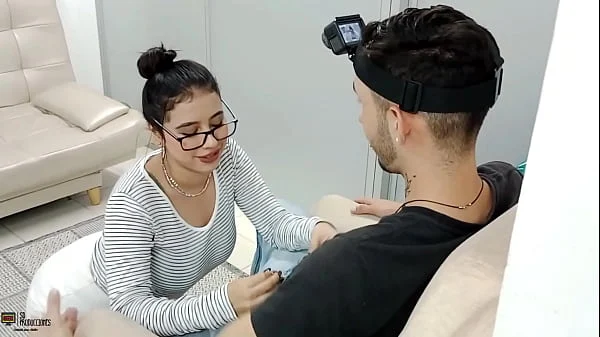 La chica del casting me da unas buenas mamadas para ser contratada