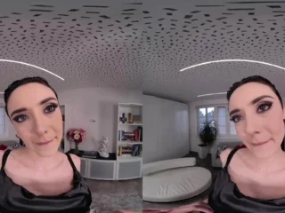 Natural Teen Catherine Knight Surrenders Herself To You VR