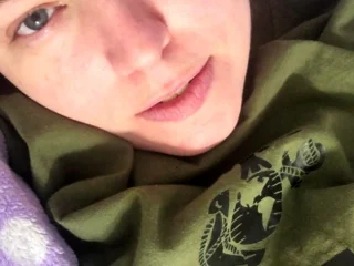 Romanian amateur webcam teen masturbate